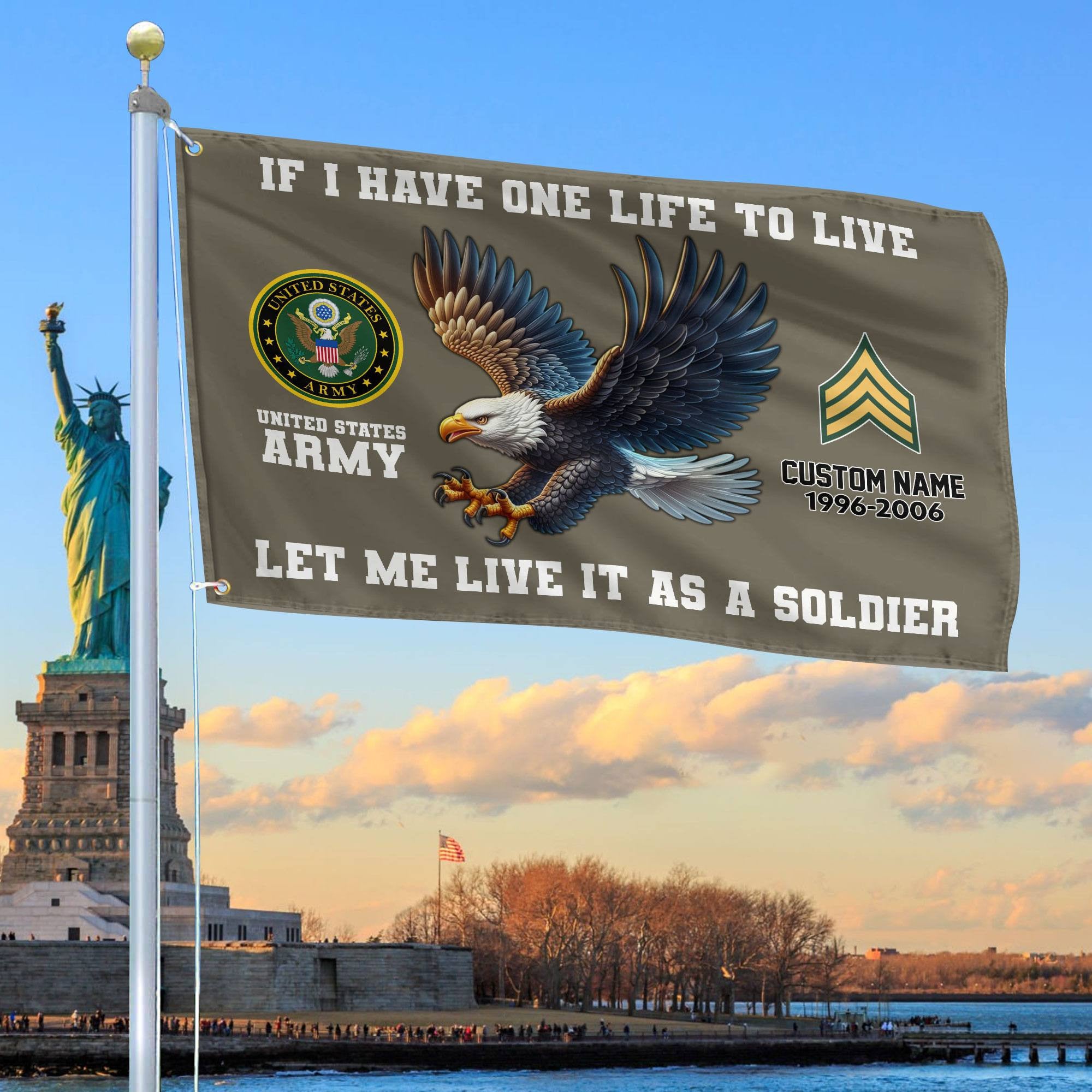 Unique Custom US Army Grommet Flag, Gift For Army Veteran, Gifts For Dad, For Husband, Best Gifts On Father's Day, Independence Day, Veterans Day.