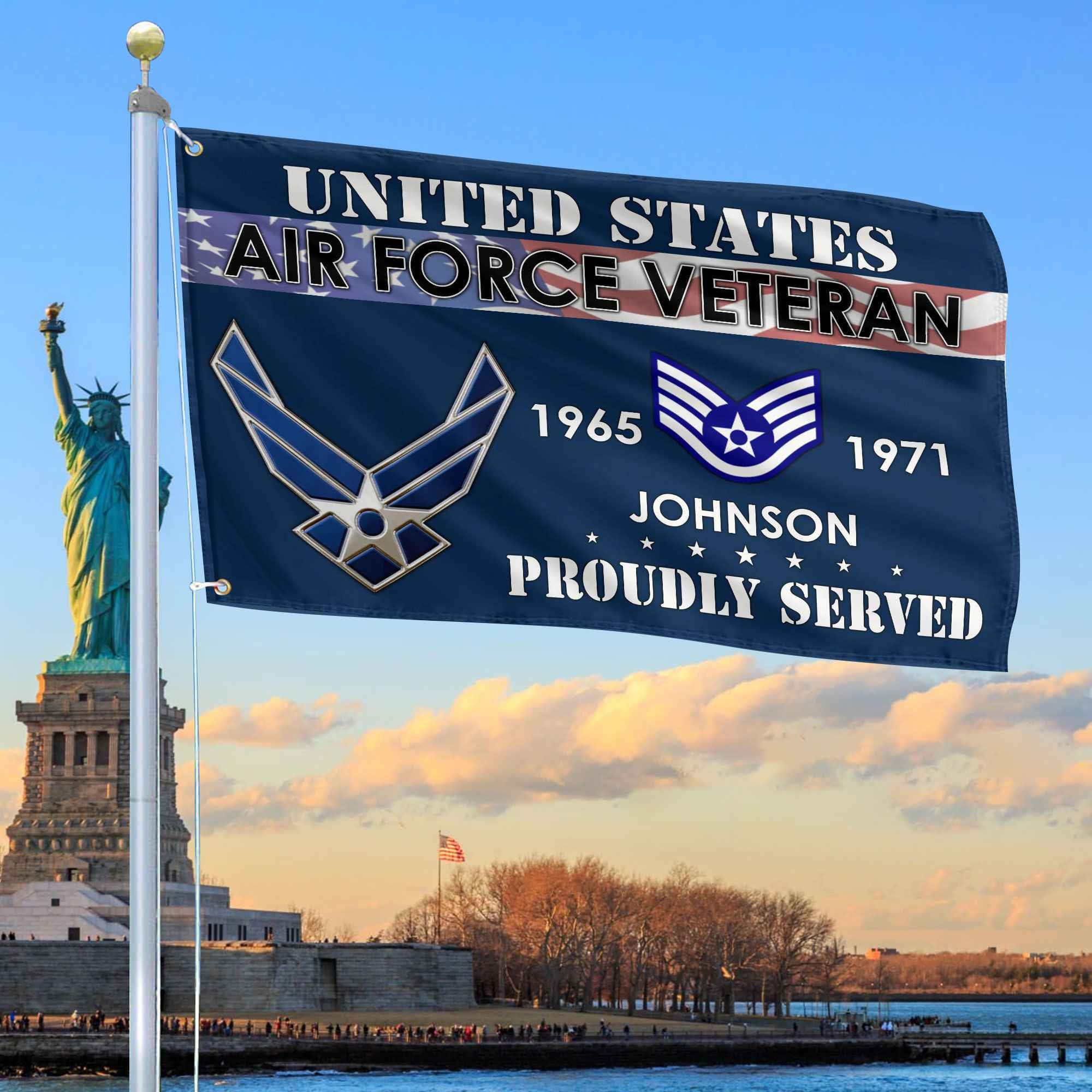 Premium USAF Grommet Flag, Custom Name, Rank, Year, Gifts For Air Force Veteran, Best Gifts On Father's Day, Armed Forces Day, Independence Day, Veterans Day.