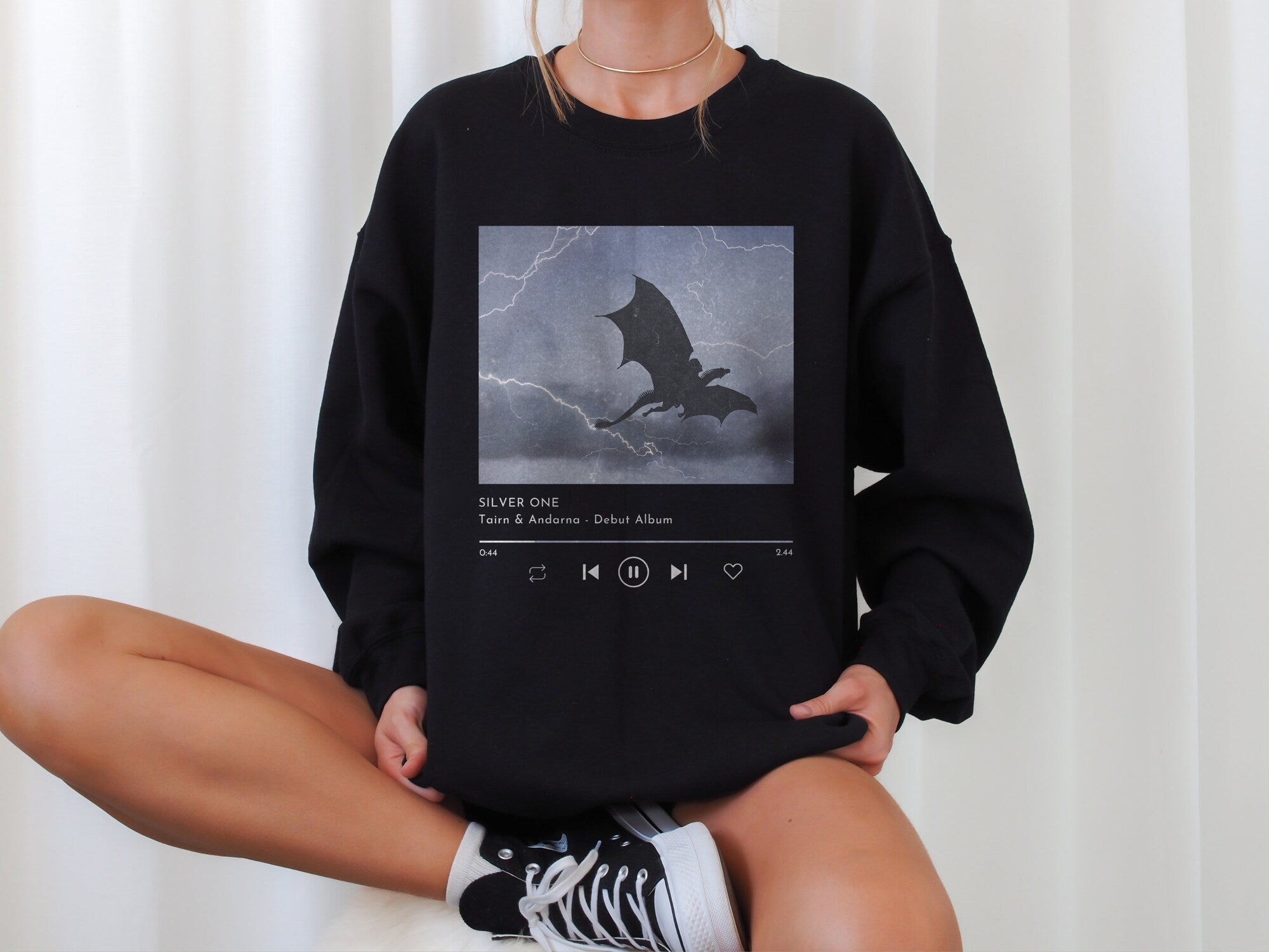 Basgiath War College Dragon Rider Sweatshirt - Image 6