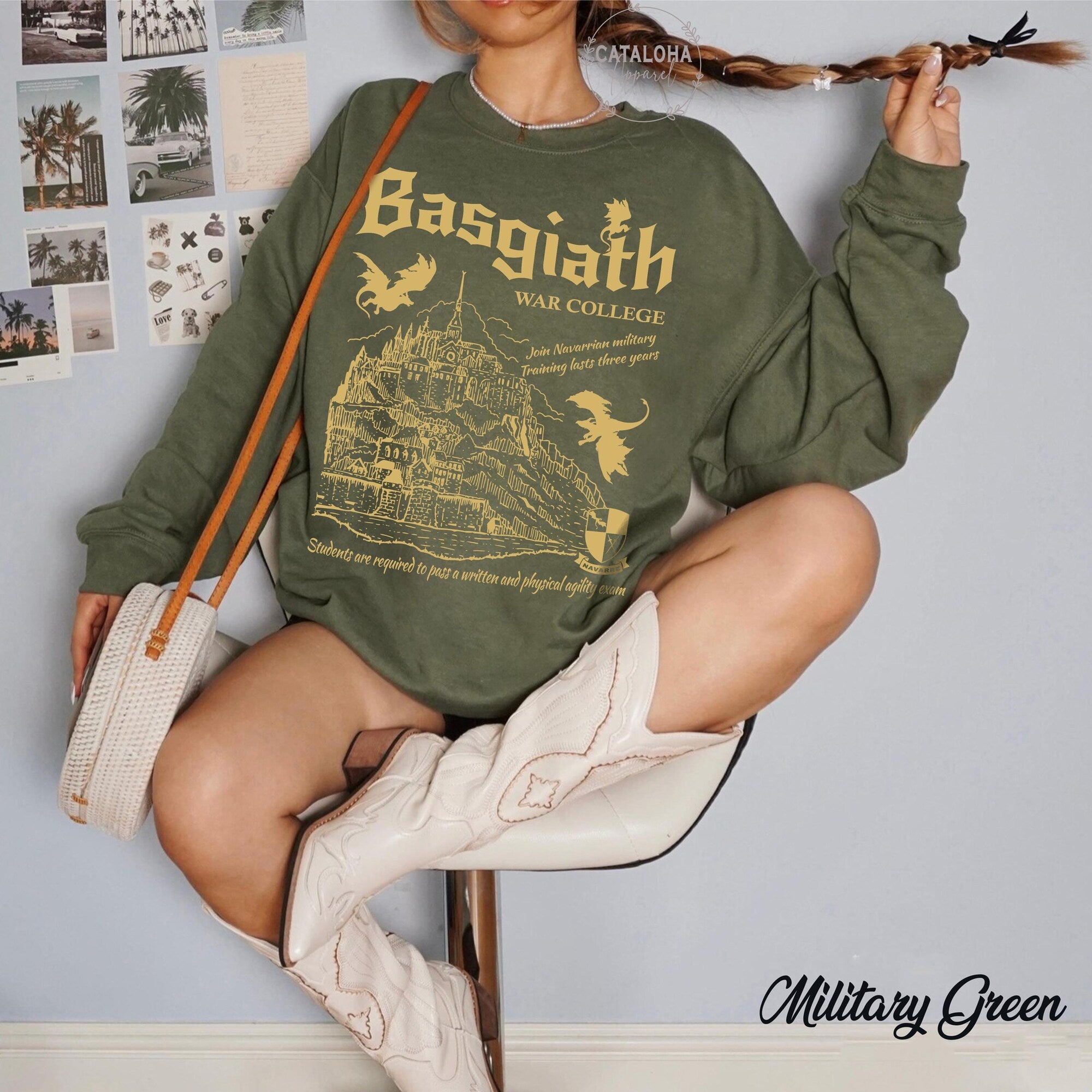 Basgiath War College Vintage Sweatshirt | Fourth Wing Gift - Image 8