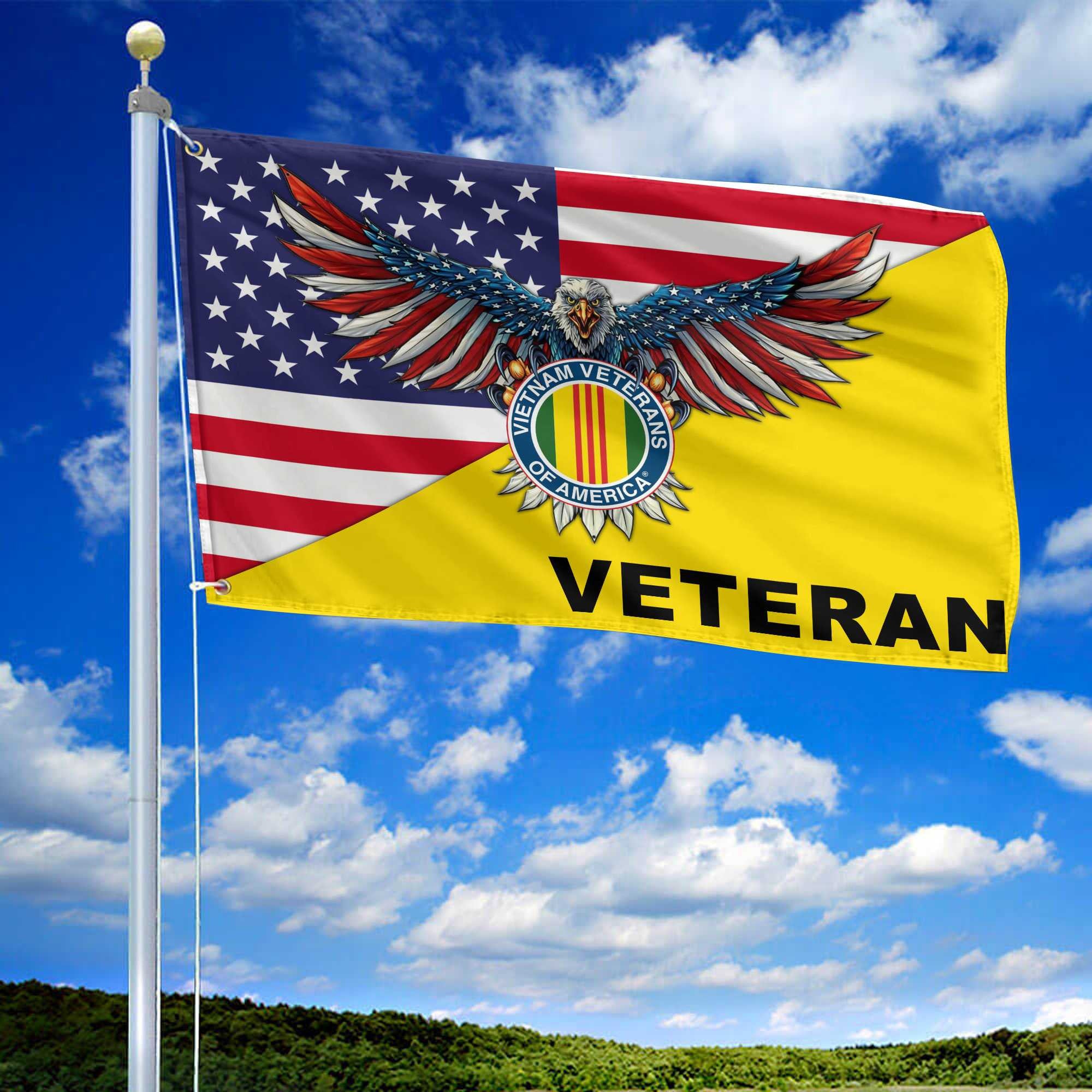 Premium Vietnam Veteran Grommet Flag Gift For Veterans Day, Father's Day, Memorial Day