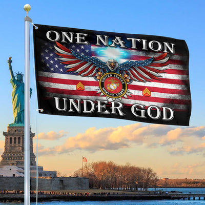Unique Custom USMC Grommet Flag, Gift For Marine Veteran, Gifts For Dad, For Husband, Best Gifts On Father's Day, Independence Day, Veterans Day.
