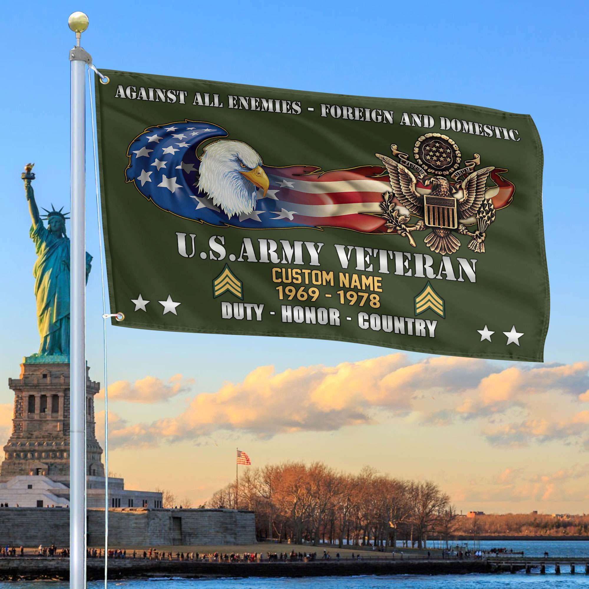 Unique Custom Name, Rank, Year, US Army Grommet Flag, Gift For Army Veteran, Gifts For Dad, For Husband, Best Gifts On Father's Day, Independence Day, Veterans Day.