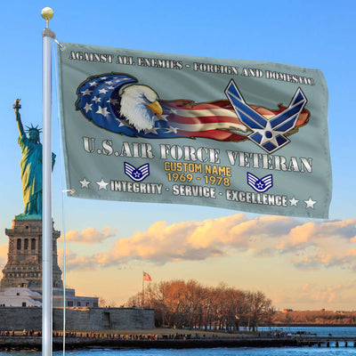Unique Custom Name, Rank, Year, USAF Grommet Flag, Gift For Air Force Veteran, Gifts For Dad, For Husband, Best Gifts On Father's Day, Independence Day, Veterans Day.