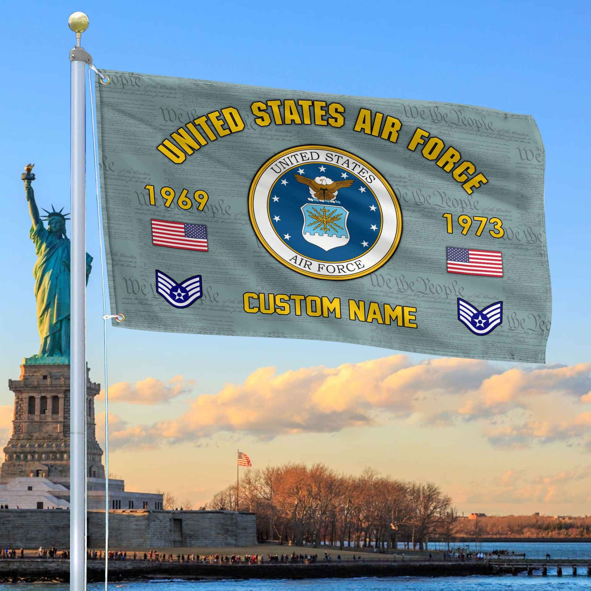 Premium Custom USAF Grommet Flag, Gifts For Air Force Veteran, Best Gifts On Father's Day, Armed Forces Day, Independence Day, Veterans Day.