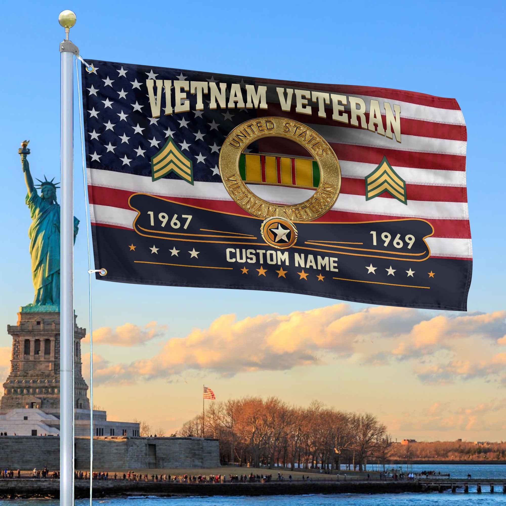 Premium Vietnam Veteran Grommet Flag, Custom Name, Rank, Year, Gifts For Vietnam Veteran, Best Gifts On Father's Day, Armed Forces Day, Independence Day, Veterans Day.