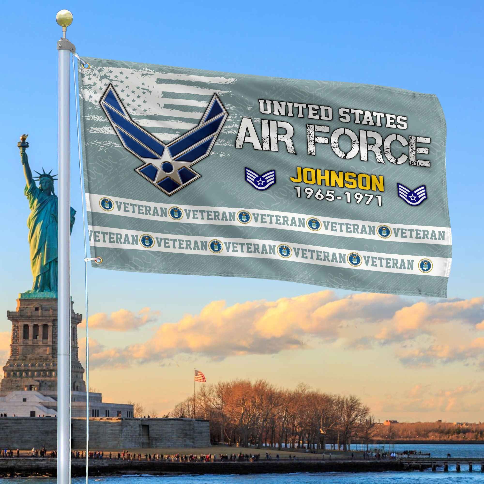 Premium Custom USAF Grommet Flag, Gifts For Air Force Veteran, Best Gifts On Father's Day, Armed Forces Day, Independence Day, Veterans Day.