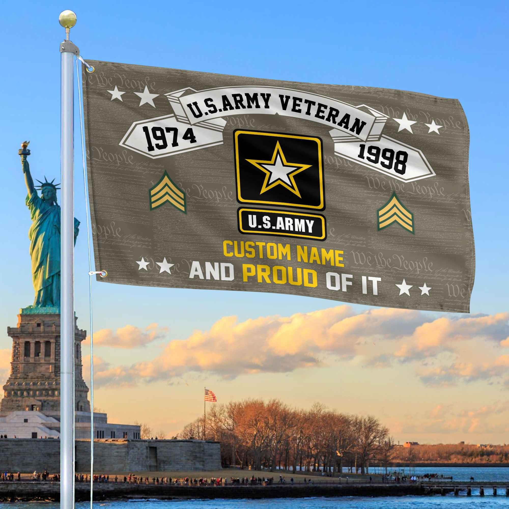 Unique Custom Name, Rank, Year US Army Grommet Flag, Gifts For Army Veteran, Gifts For Dad, For Husband, Best Gifts On Father's Day, Independence Day, Veterans Day.