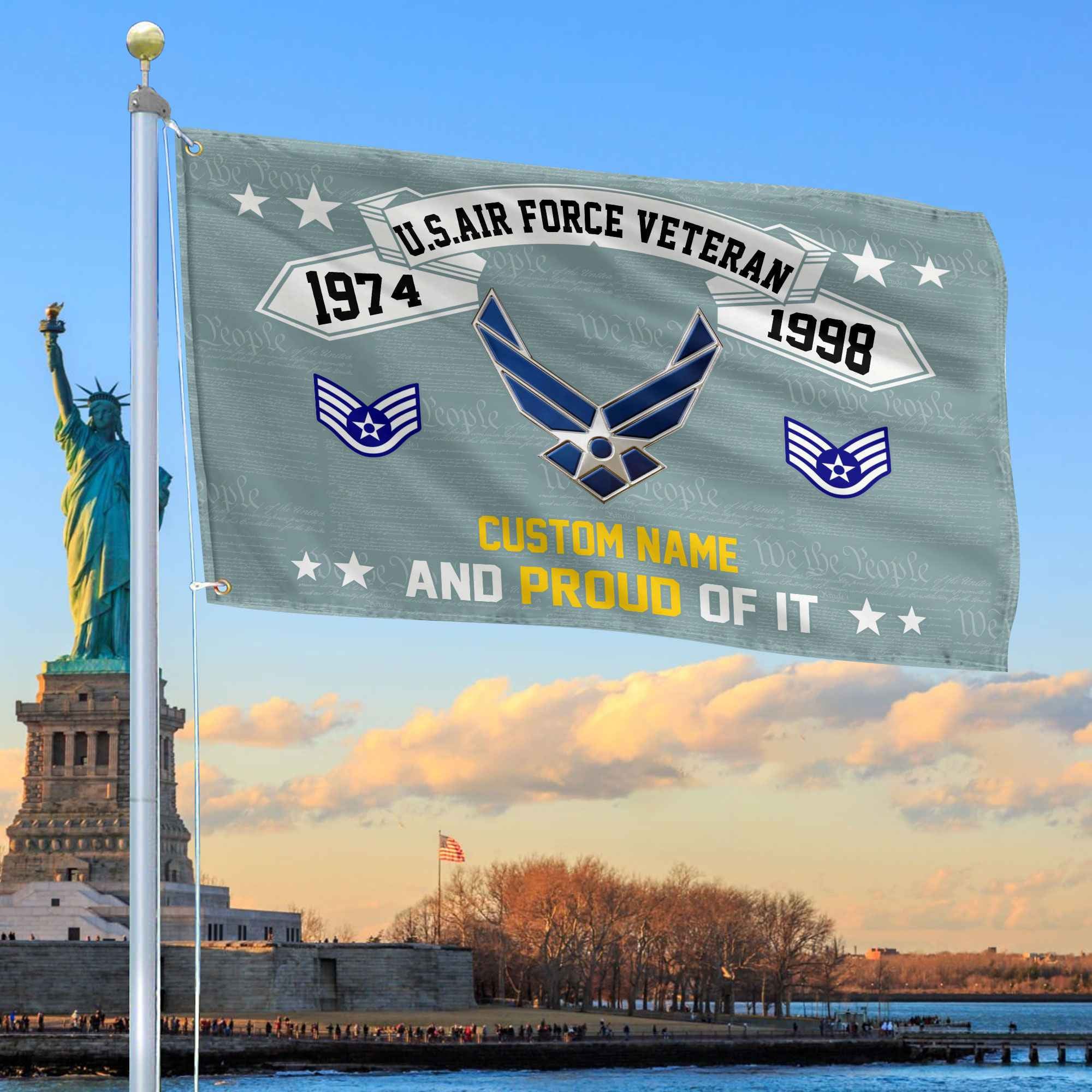 Unique Custom Name, Rank, Year USAF Grommet Flag, Gifts For Airforce Veteran, Gifts For Dad, For Husband, Best Gifts On Father's Day, Independence Day, Veterans Day.