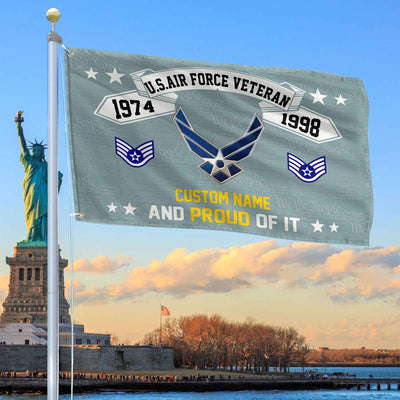Unique Custom Name, Rank, Year USAF Grommet Flag, Gifts For Airforce Veteran, Gifts For Dad, For Husband, Best Gifts On Father's Day, Independence Day, Veterans Day.