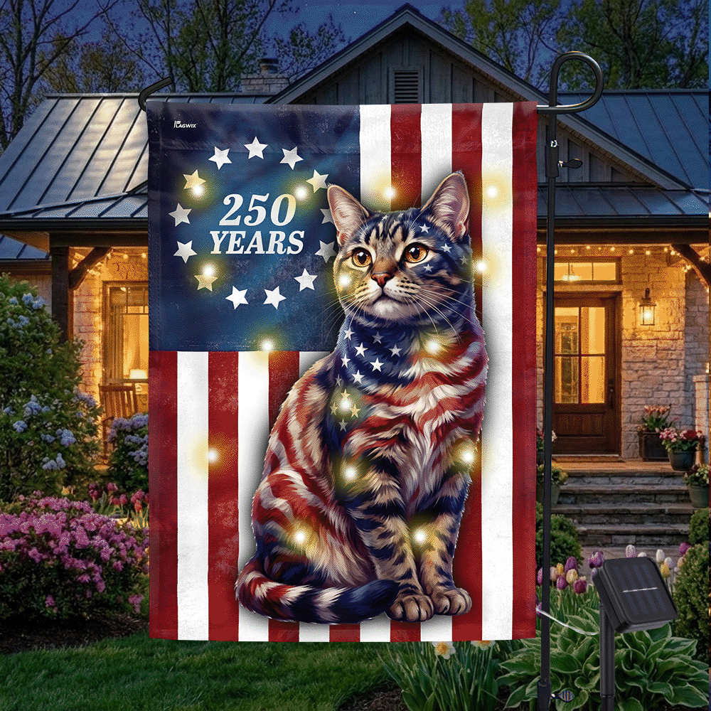 250 Years 1776 2026 Solar LED Flag Decor for Cat Lovers, Patriotic American Cat Garden Flag