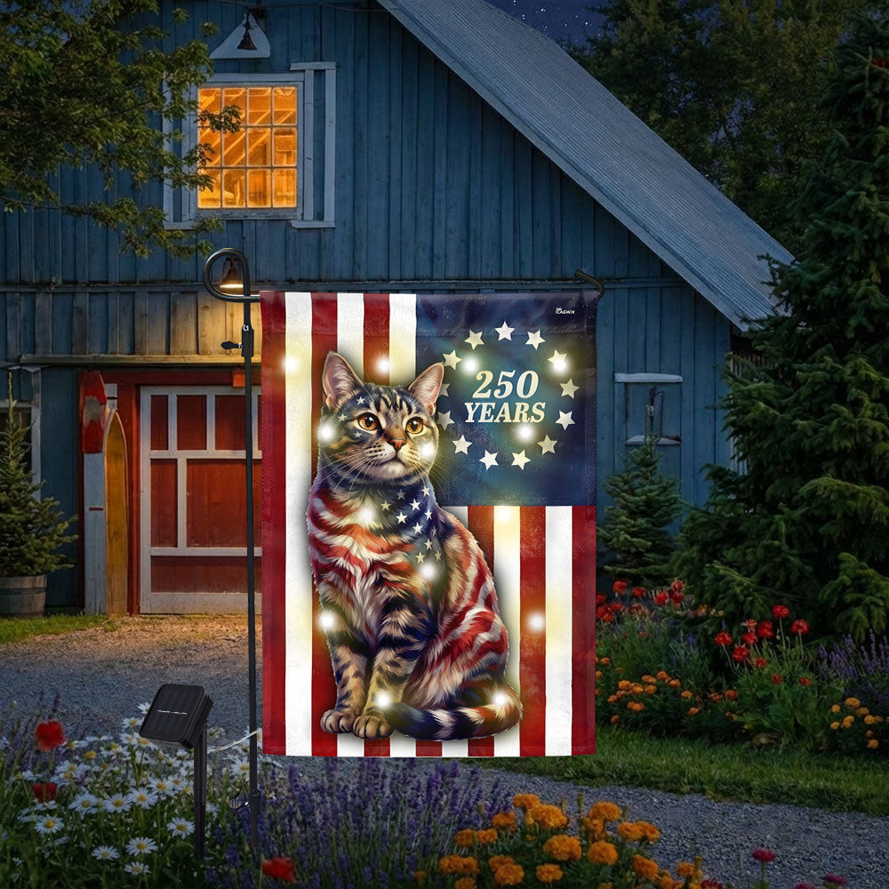250 Years 1776 2026 Solar LED Flag Decor for Cat Lovers, Patriotic American Cat Garden Flag