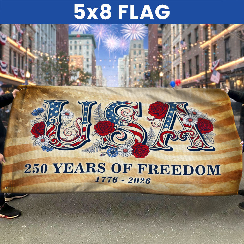 USA American Flag, 250 Years of Freedom Vintage Patriotic Grommet Flag