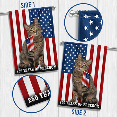 Cat American Flag, 250 Years of Freedom Patriotic Tappy Cat US Flag