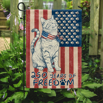 Flagwix Patriotic Cat Garden Flag - 250th Anniversary Paw Prints US  Flag Decor