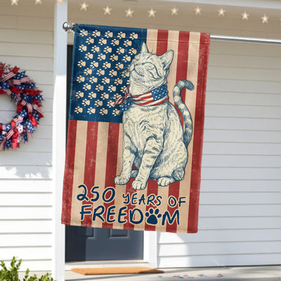 Flagwix Patriotic Cat Garden Flag - 250th Anniversary Paw Prints US  Flag Decor