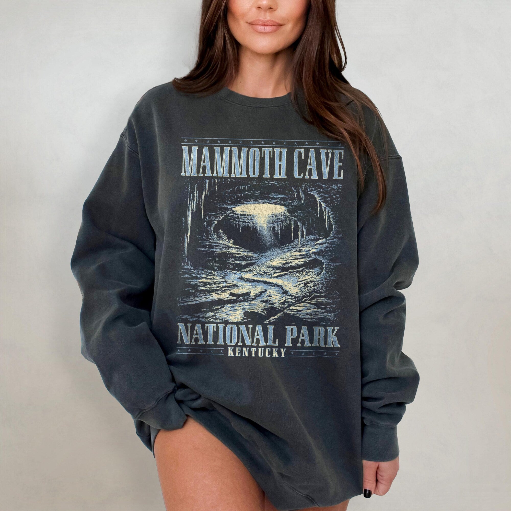 Mammoth Cave National Park Vintage Crewneck Sweatshirt