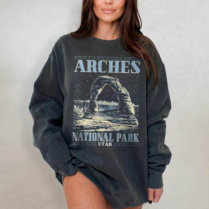 Arches National Park Retro Crewneck Sweatshirt (Comfort Colors) - Image 5