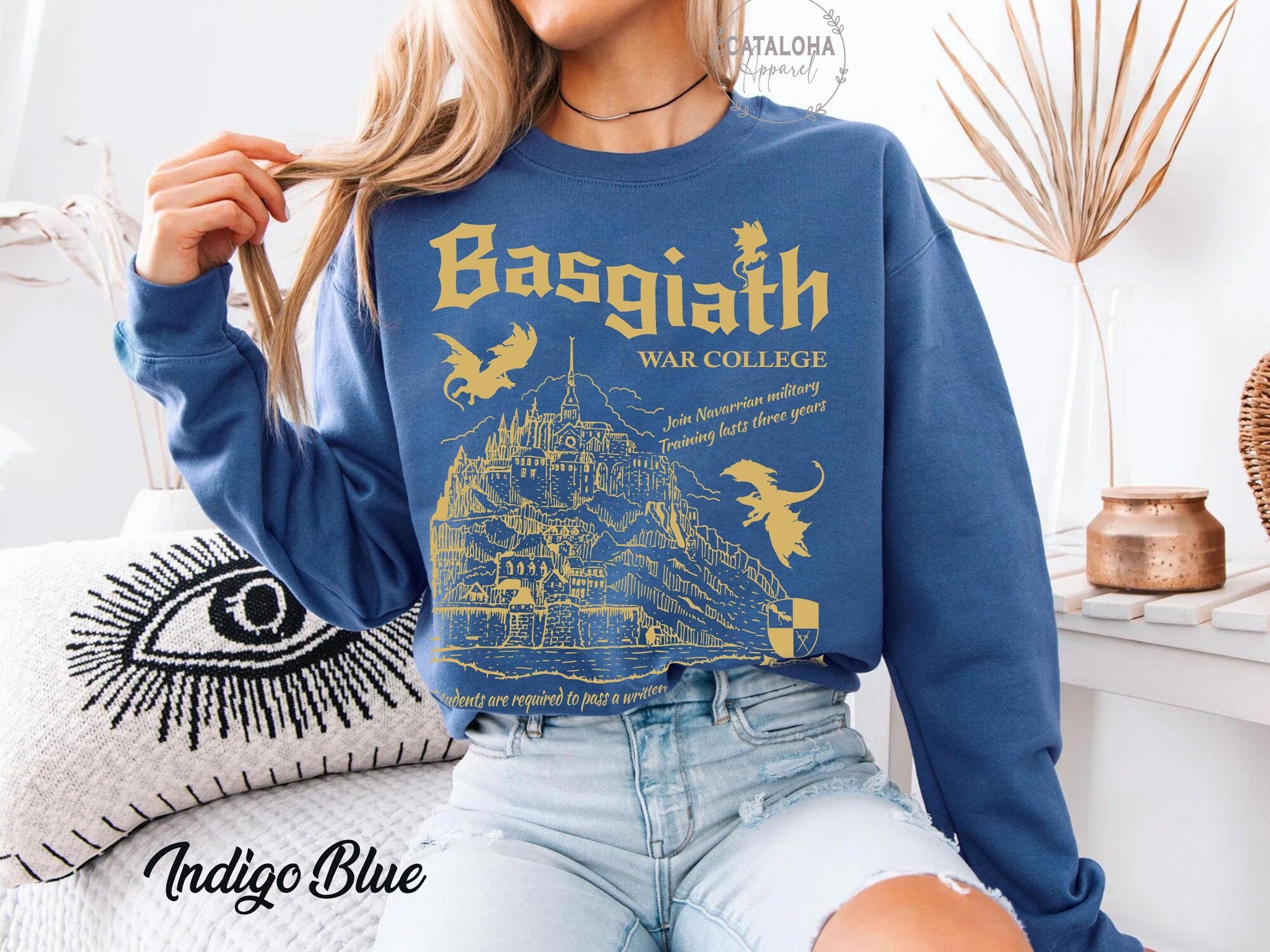 Basgiath War College Vintage Sweatshirt | Fourth Wing Gift - Image 9