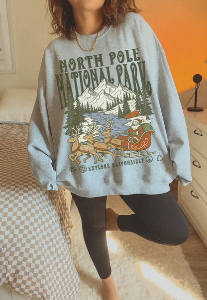 Vintage 90s National Parks Christmas Sweatshirt (Unisex)